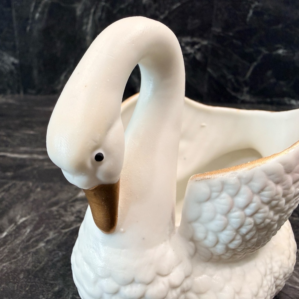 Genuine Porcelain Swan Planter - Picture 16 of 16